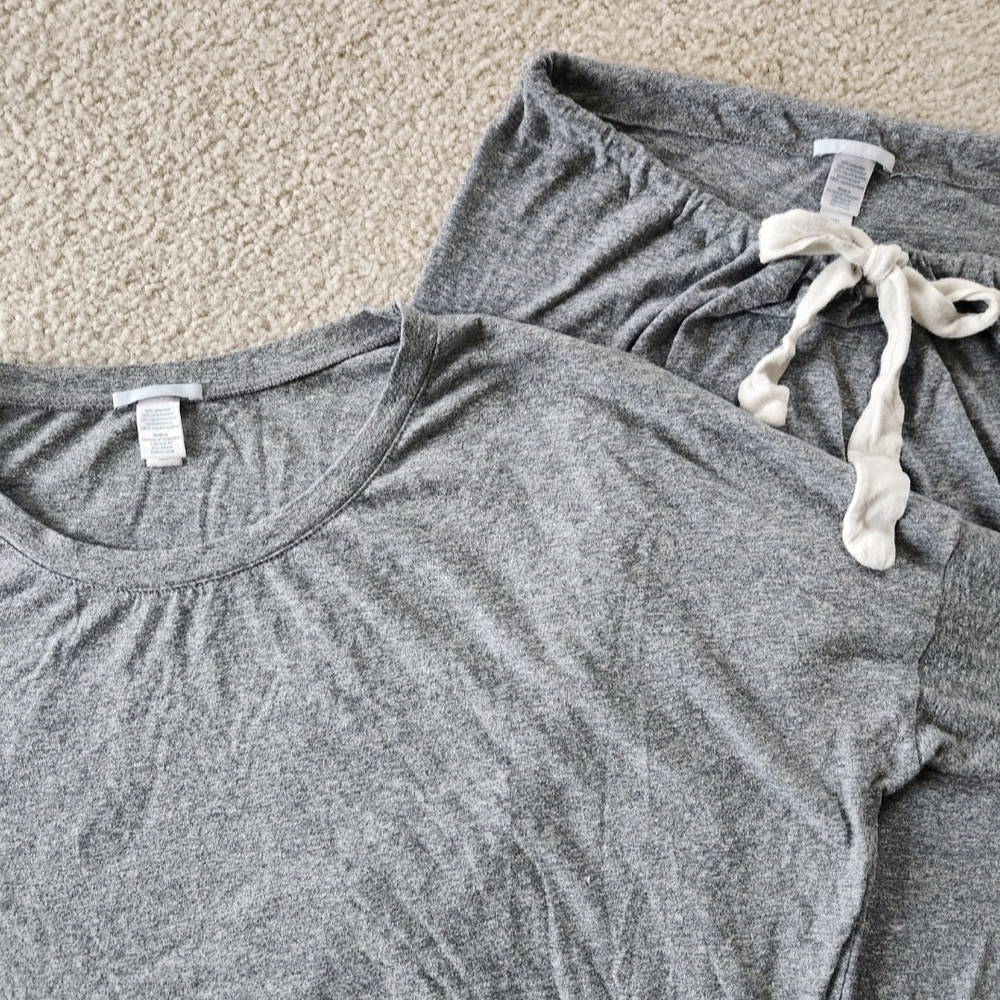 Eberjey Pajama Set – Gray Cropped Top & Jogger Pants, Soft Lounge, Medium